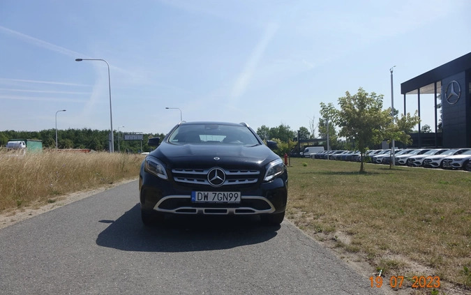 Mercedes-Benz GLA cena 89900 przebieg: 69850, rok produkcji 2018 z Wrocław małe 667